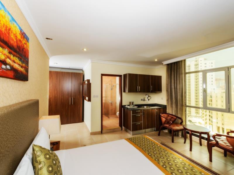 Bravo Royal Hotel Suites Kuwait City Exteriör bild